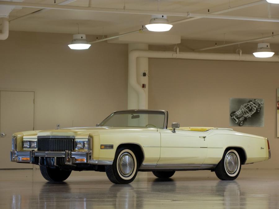 Cadillac Fleetwood Eldorado Convertible (L67) 1976 года  (фото 26 из 40)
